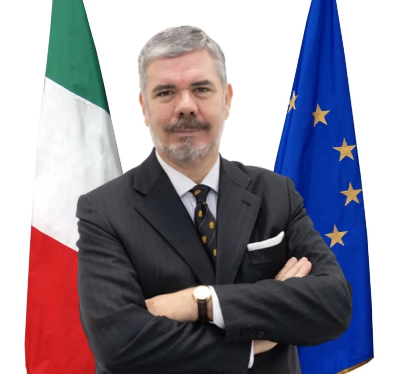  H.E. Massimo Ambrosetti